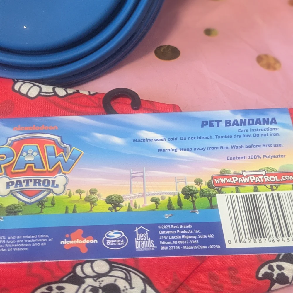 Paw Patrol Pet Collar, Bowl, and Bandana Set